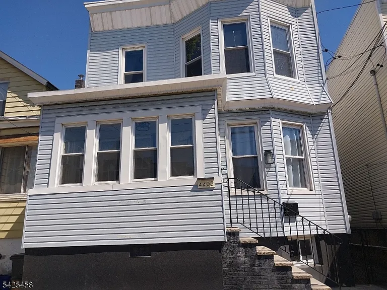4402 Liberty Ave #2 — Photo 20