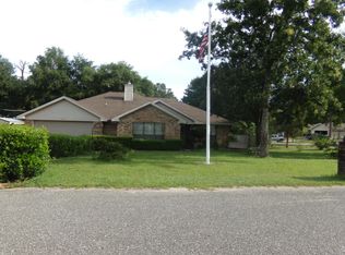 5594 Pine Lake Dr, Crestview, FL 32539