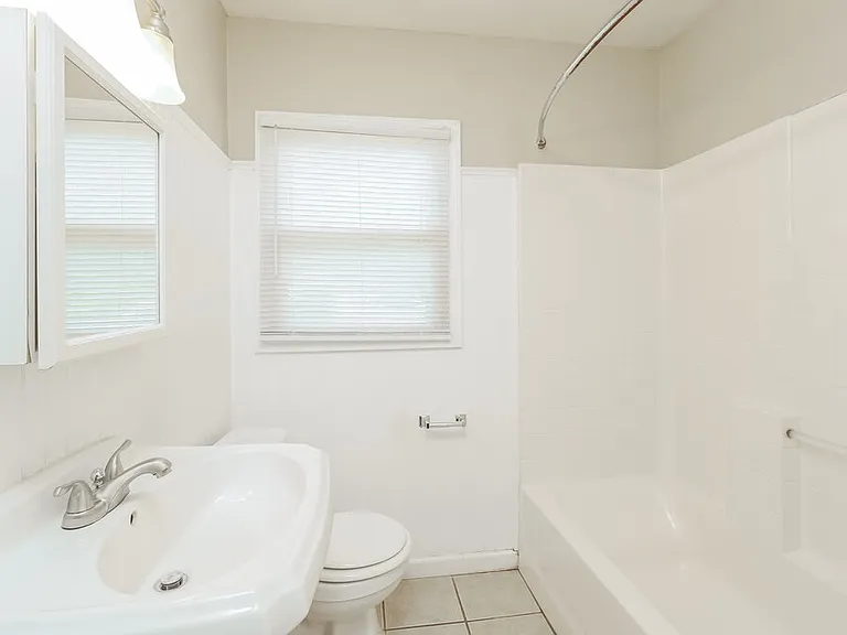 2125 NE Gaddy Rd — Photo 14