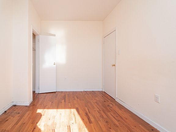 5th image of 37-17 34th Ave #10