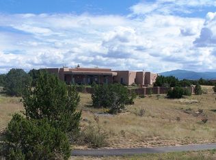 28 W Chili Line Rd, Santa Fe, NM 87508