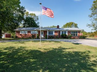 874 Buffalo Rd, Quebeck, TN 38579