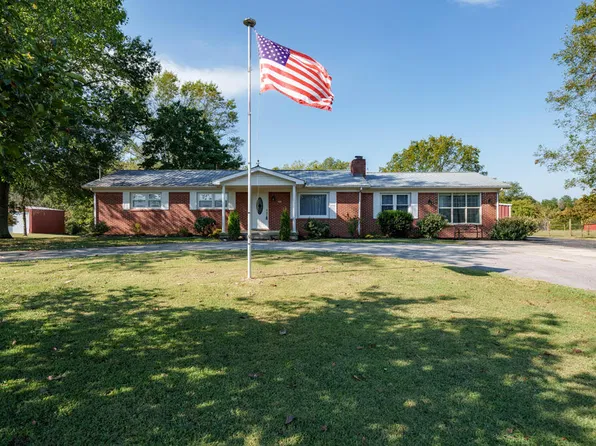 874 Buffalo Rd, Quebeck, TN 38579