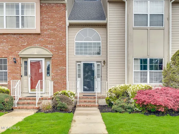 96 Cranbrook Court, Holmdel, NJ 07733