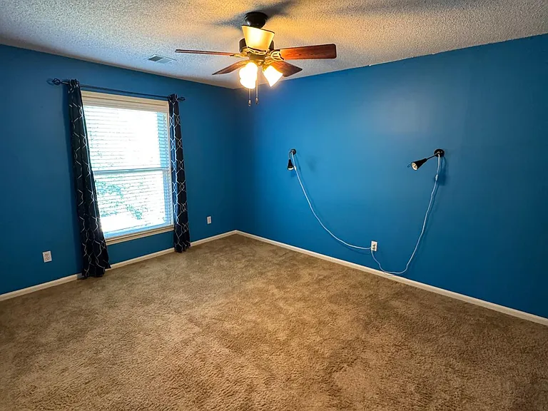 14804 Slater St — Photo 18