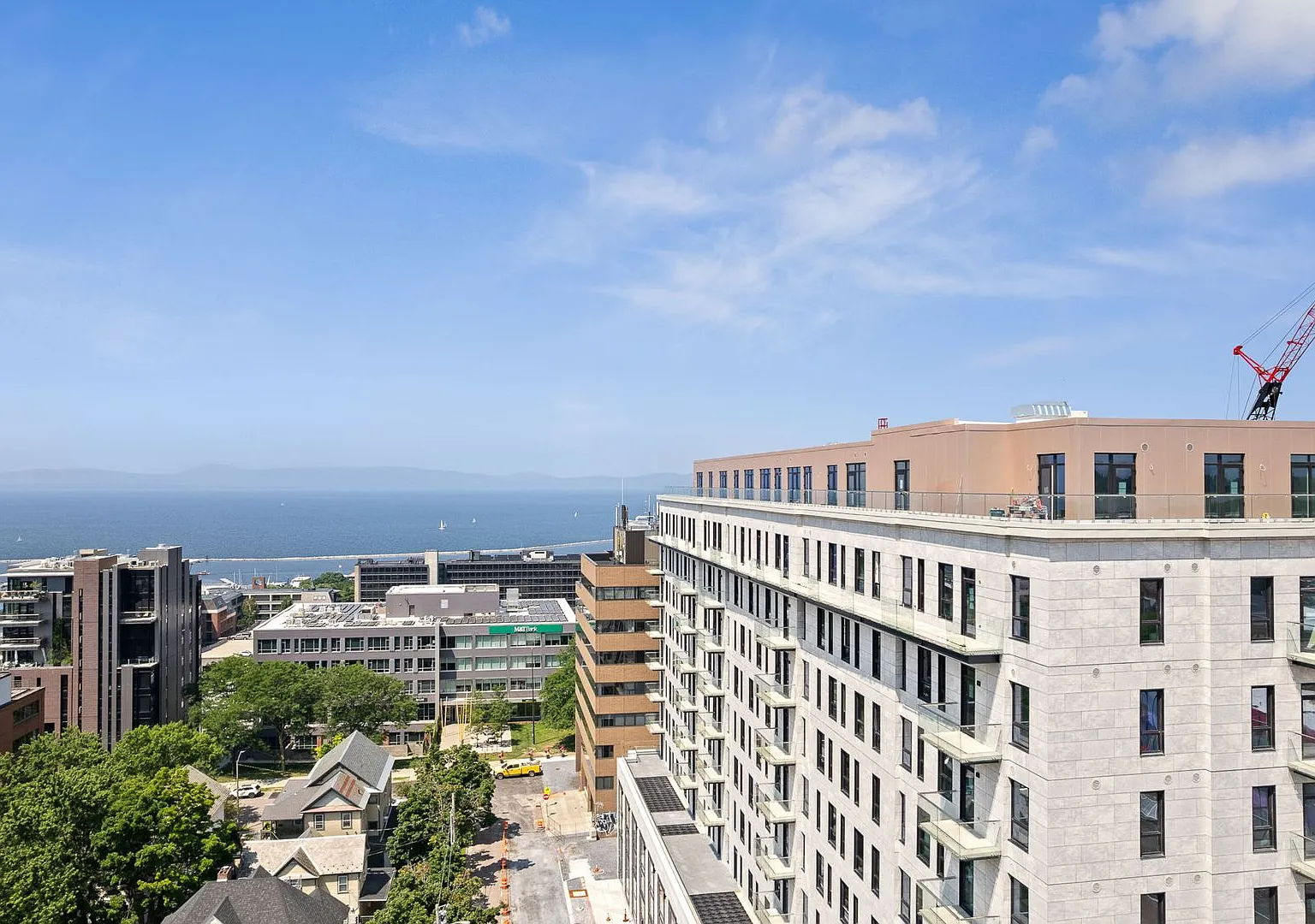 Bank Street Apartments at Burlington Square — Photo 3