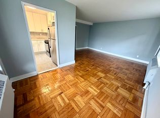 (Undisclosed Address), Fresh Meadows, NY 11365