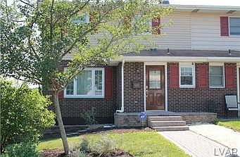 1st image of 3002 Eisenhower Dr