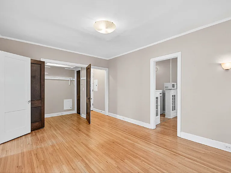 2103 Harriet Ave #203 — Photo 15