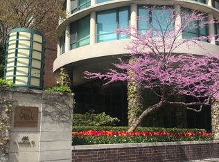 480 N McClurg Ct APT 618, Chicago, IL 60611