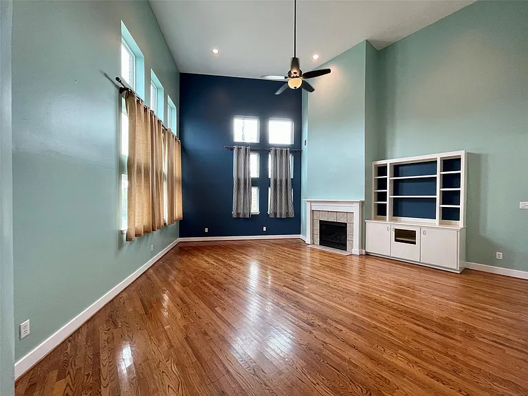 5901 Fairdale Ln #4 — Photo 13