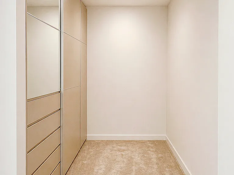 1746 N Rose St — Photo 5