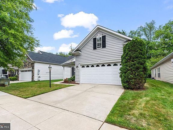 4th image of 126 Encore Ct