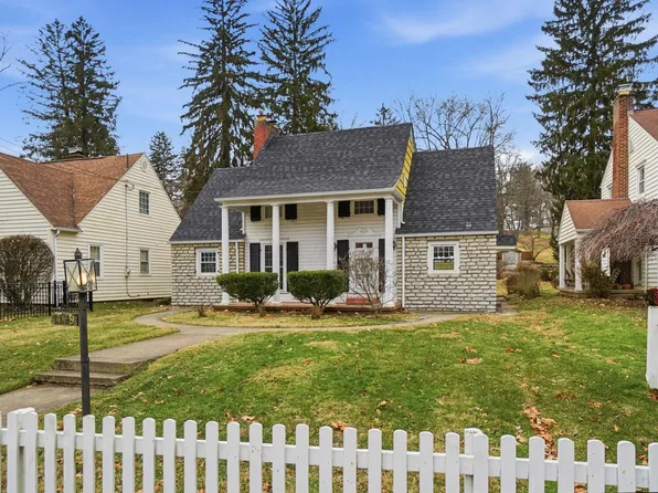 1179 N High St, Lancaster, OH 43130