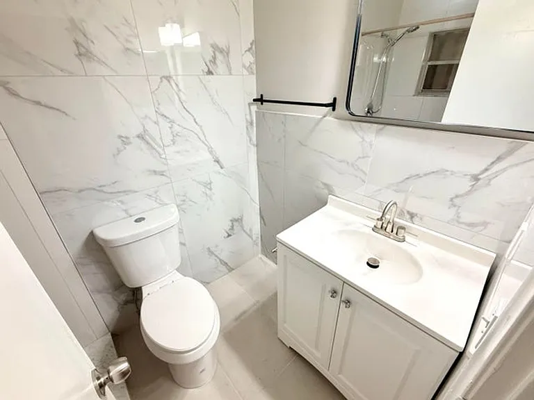 22800 SW 54th Way — Photo 10