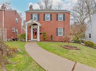 215 Datura Dr, Pittsburgh, PA 15235