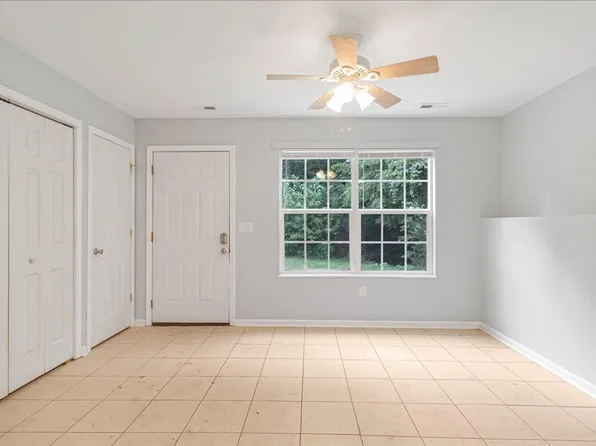231 SE 121 Rd, 231 SE 121st Rd #3, Warrensburg, MO 64093