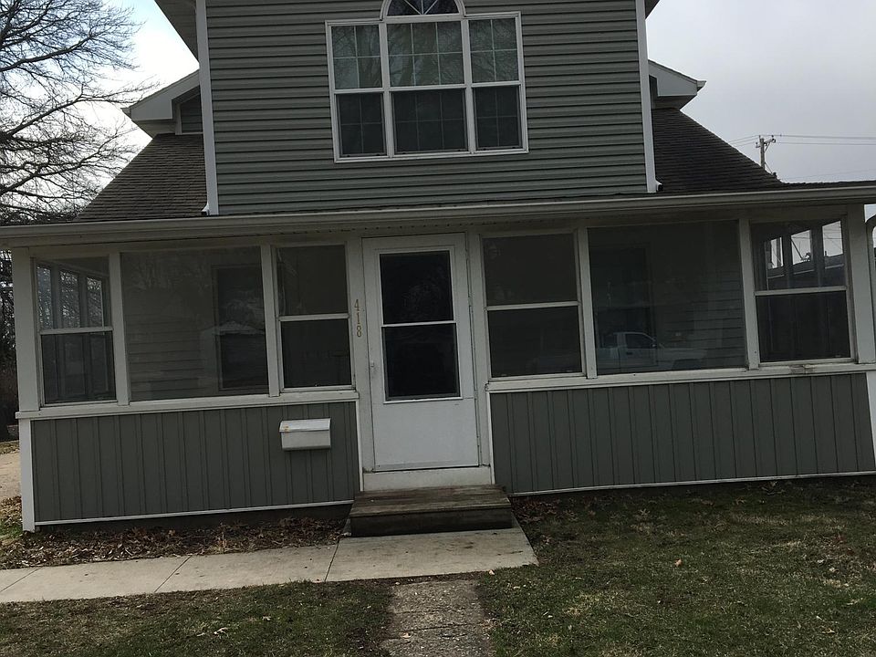 1st image of 418 E 6th St