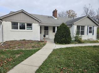 813 Chicago Rd, Chicago Heights, IL 60411