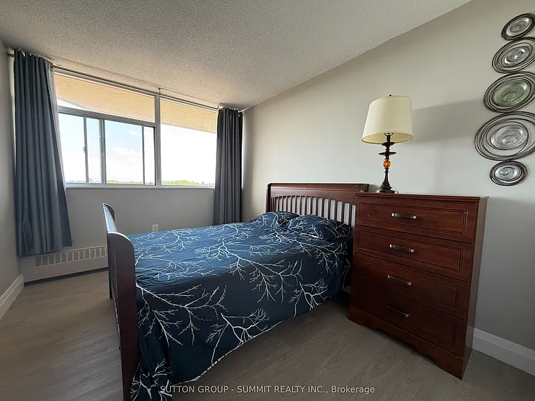 2301 Derry Rd W #701 — Photo 28