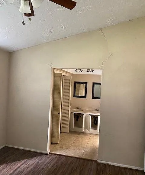 10115 Overview Dr — Photo 8