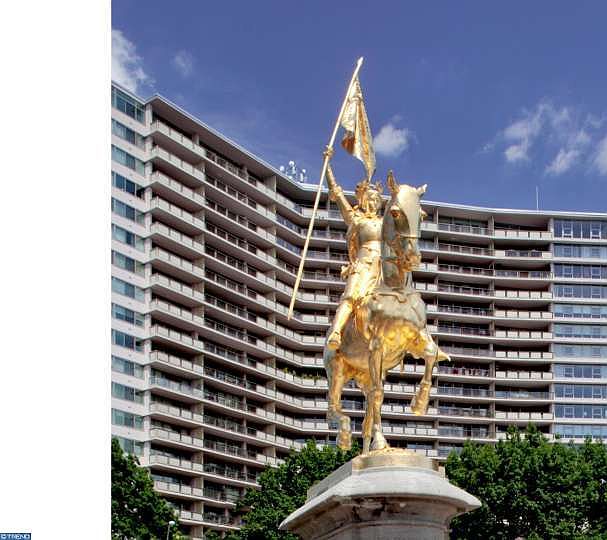 1st image of 2401 Pennsylvania Ave APT 19C46