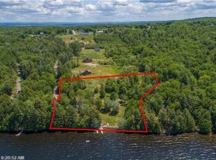 69 Primrose Ln, Sidney, ME 04330