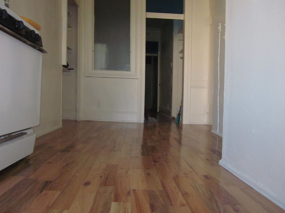 2nd image of 299 Humboldt St APT 3L