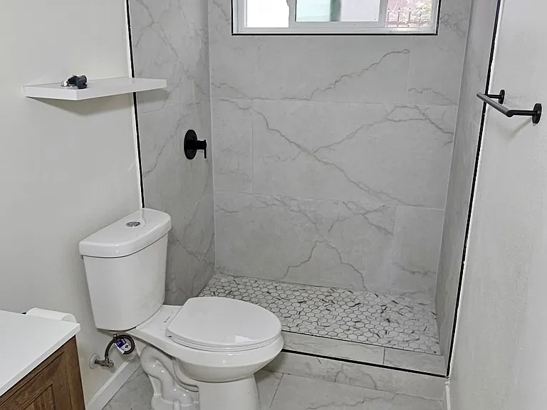 9001 Orion Ave #3 — Photo 10