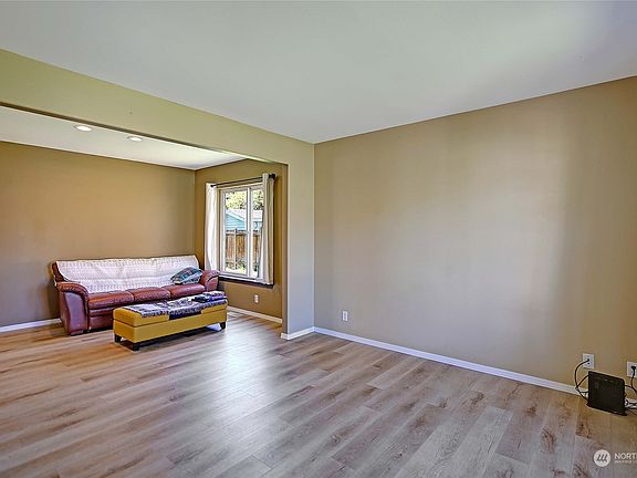 3rd image of 7230 261st Street NW