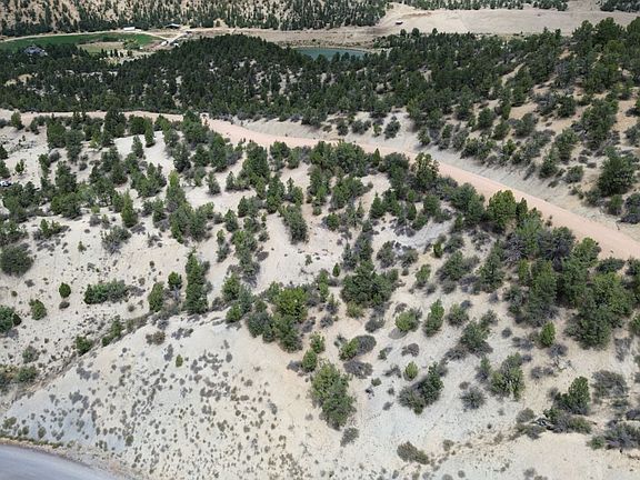 4th image of County Road 3000
