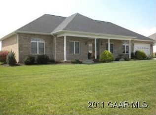 309 Petros Dr, Waynesboro, VA 22980