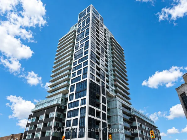 501 Saint Clair Ave W, Toronto, ON