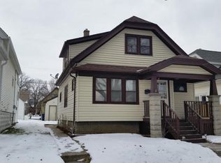 3329 S 8th St, Milwaukee, WI 53215