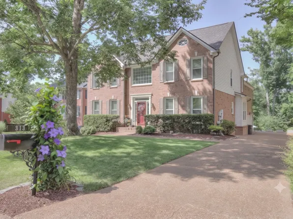 313 Saddle Bridge Ln, Franklin, TN 37069