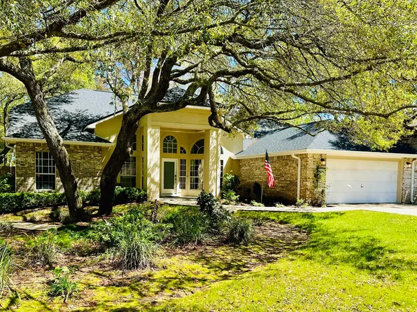 1638 Parkside Cir, Niceville, FL 32578