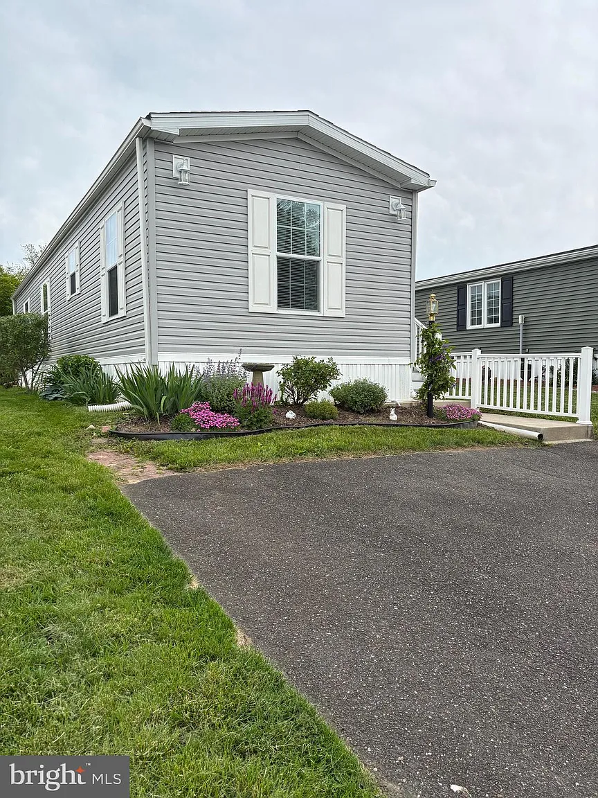 116 Parkside Ct photo 1
