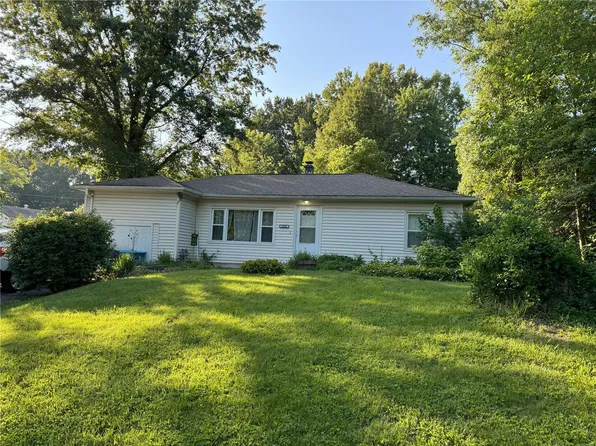 3206 Myrle St, Alton, IL 62002