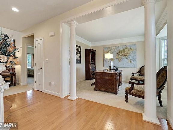 3rd image of 10824 Haggle Ct