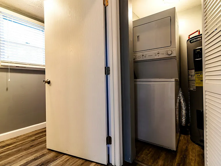 Washer & Dryer