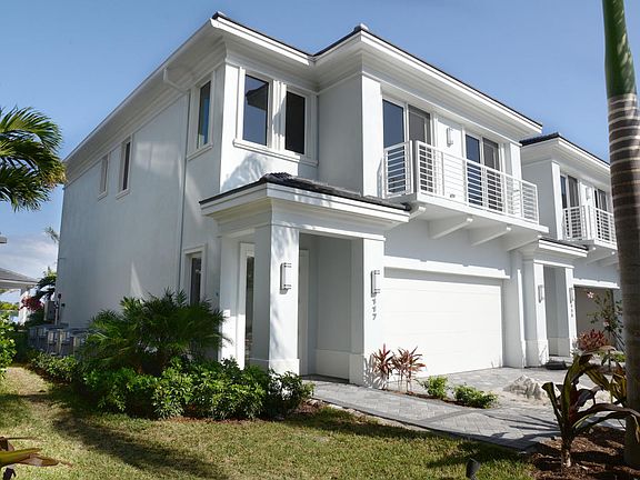 2nd image of 117 Water Club Ct S #9