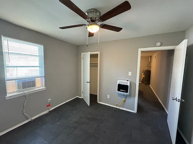1675 Oakwood St #1677 — Photo 7