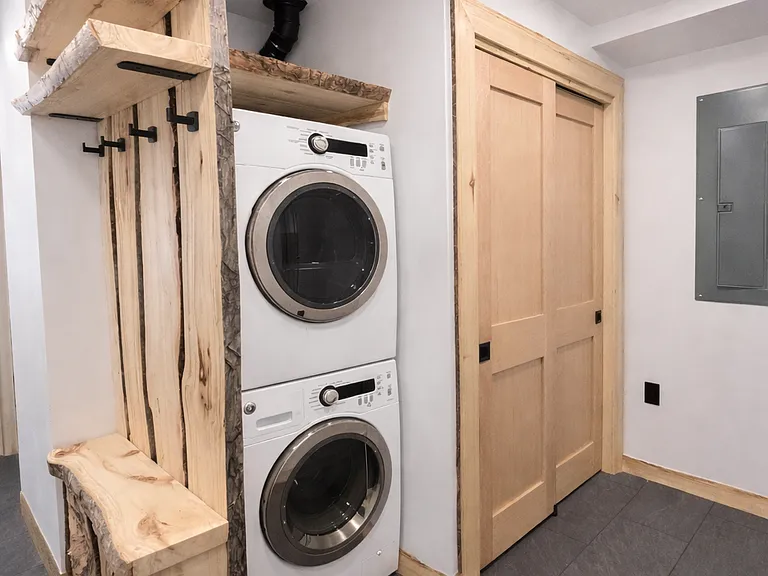 231 Rosebud Rd #B — Photo 12