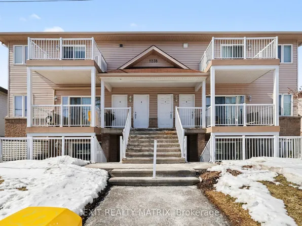 1238 Marenger St #2, Ottawa, ON K1C 1S2