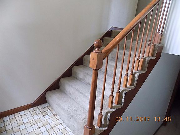 2nd image of 4324 Clemens Dr