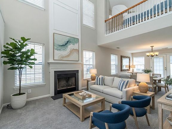 2nd image of 4833 Shady Tree Ln