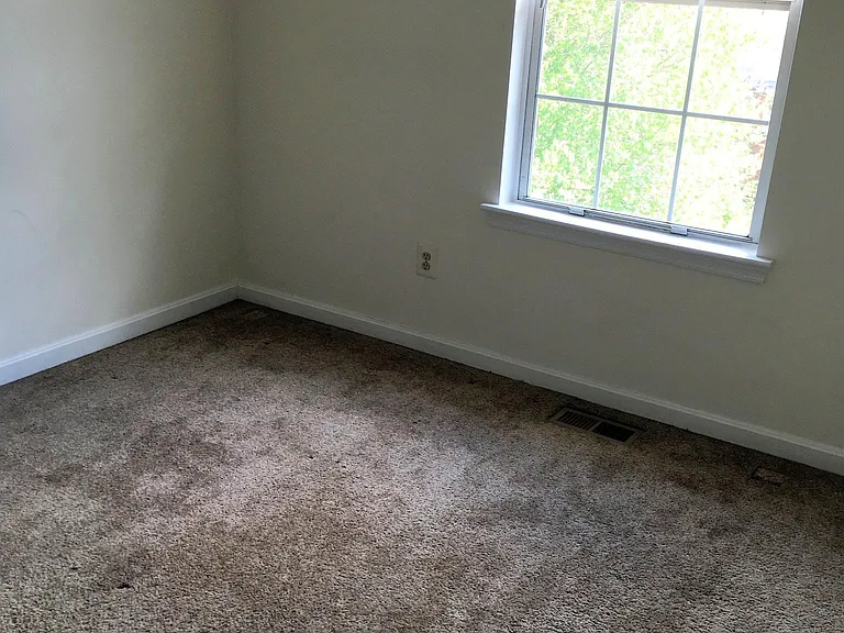 3010 Tipton Way — Photo 15