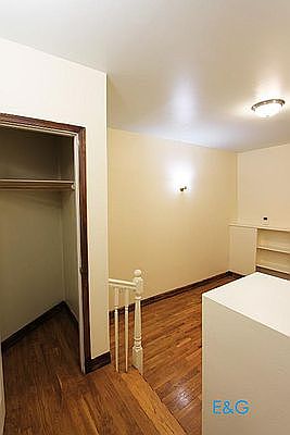 4th image of 410 Lenox Ave APT 1R