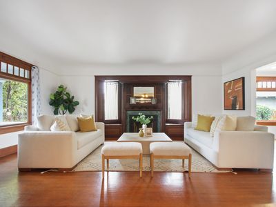 1616 W 25th St, Los Angeles, CA, 90007