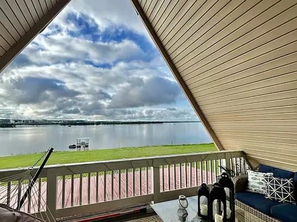 1190 Eva Harbor Rd, Eva, TN 38333